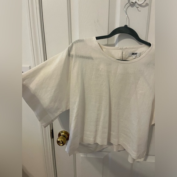 DKNY White Linen Blend Top - Picture 2 of 6